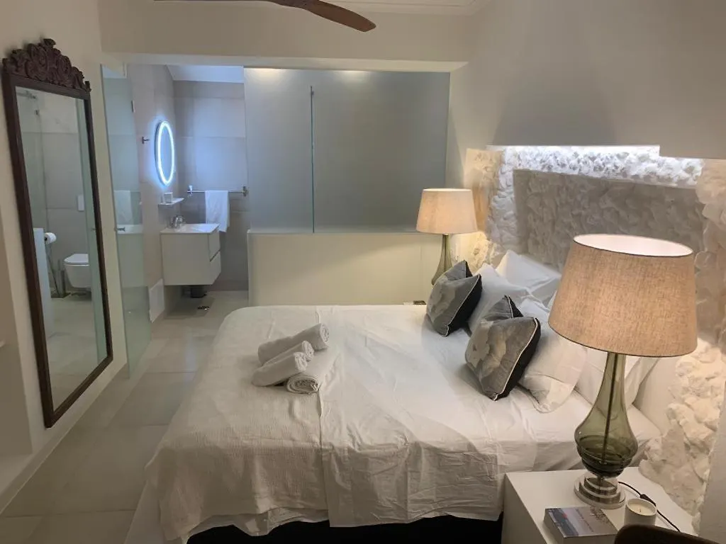 Apartment 3 Old Town Charm Lagos